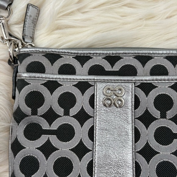 Coach 46802 Gunmetal/Black/Silver Crossbody Bag or Shoulder Purse - Picture 3 of 9